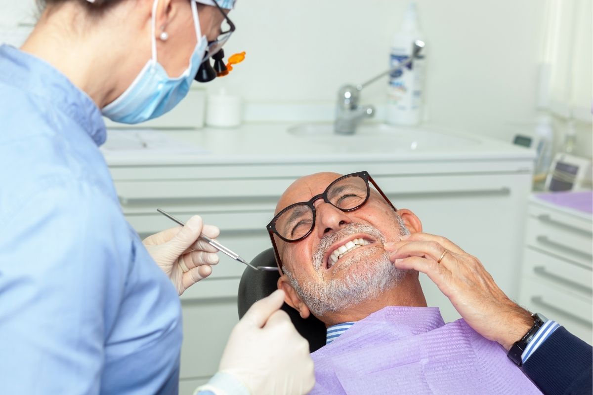 Is it Safe to Ignore a Toothache? (The Risks of Delaying Care)